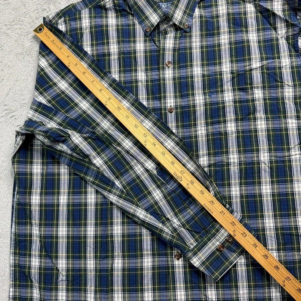 IZOD Mens XL Plaid Button Down Shirt Navy Blue Green White Long Sleeve Cotton